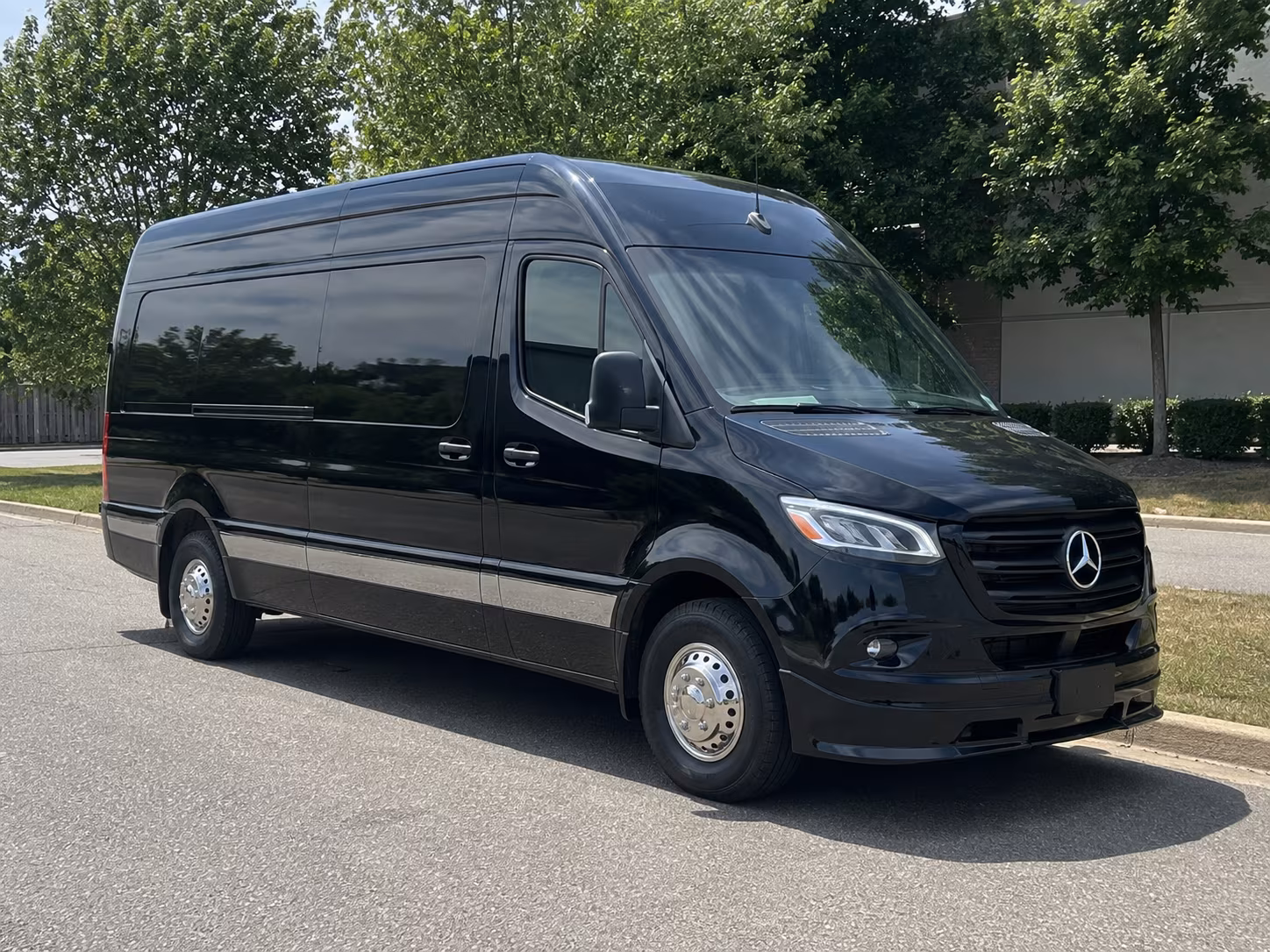 find transportation for your next airport transfer 1
