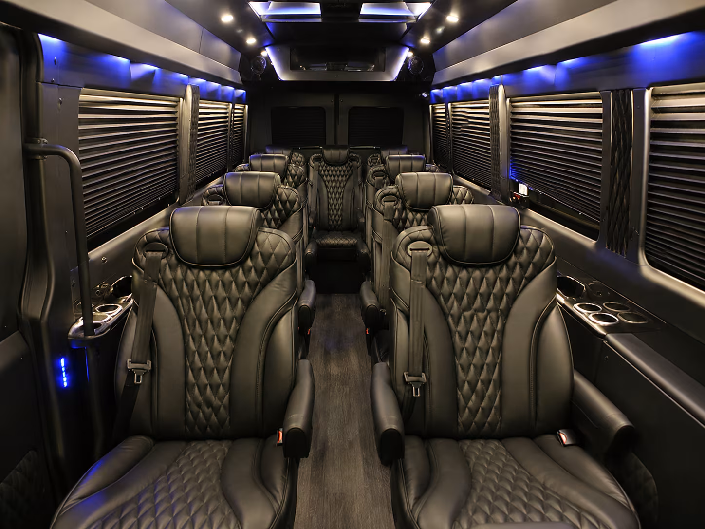 find transportation for your next airport transfer 3
