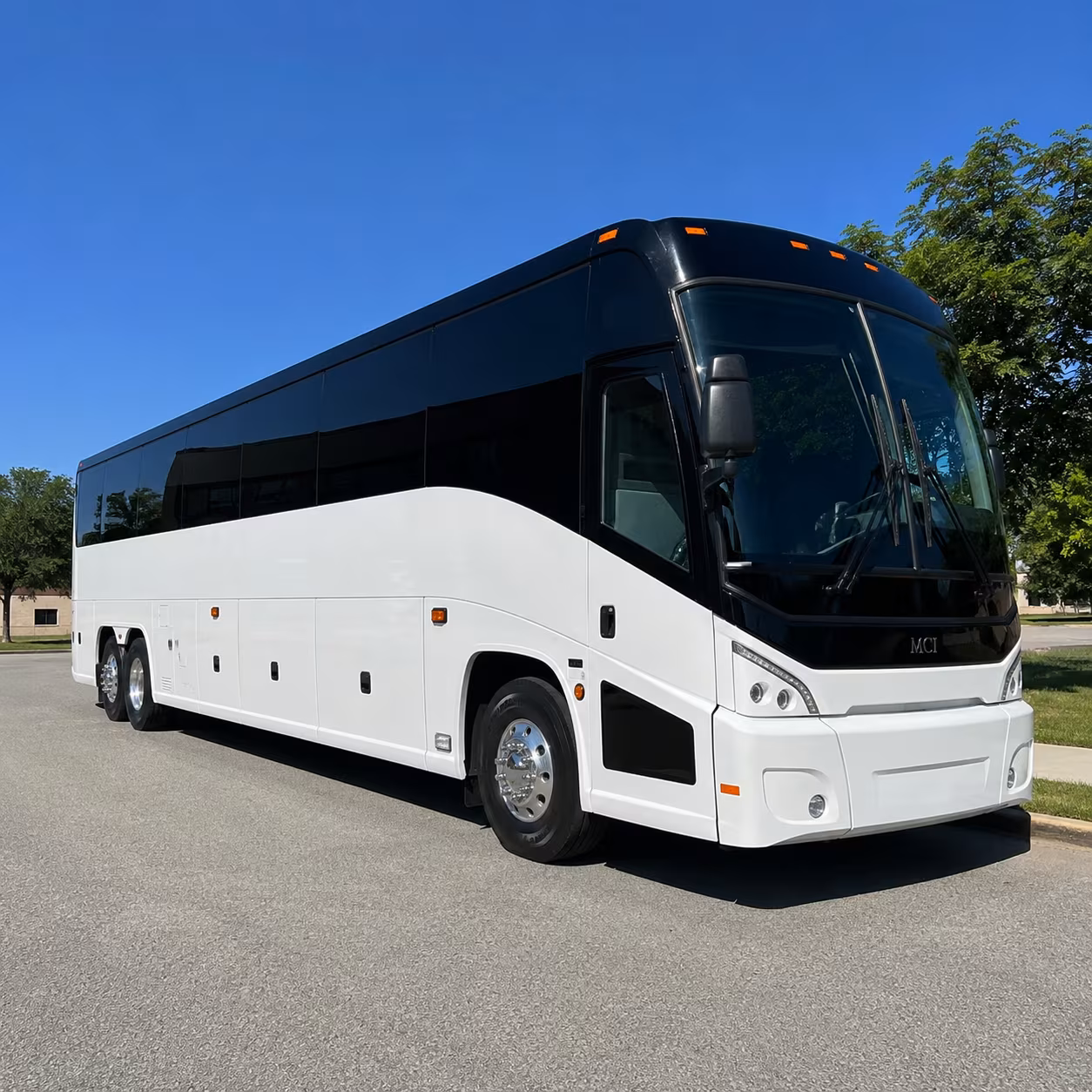 little rock 40 passenger charter bus