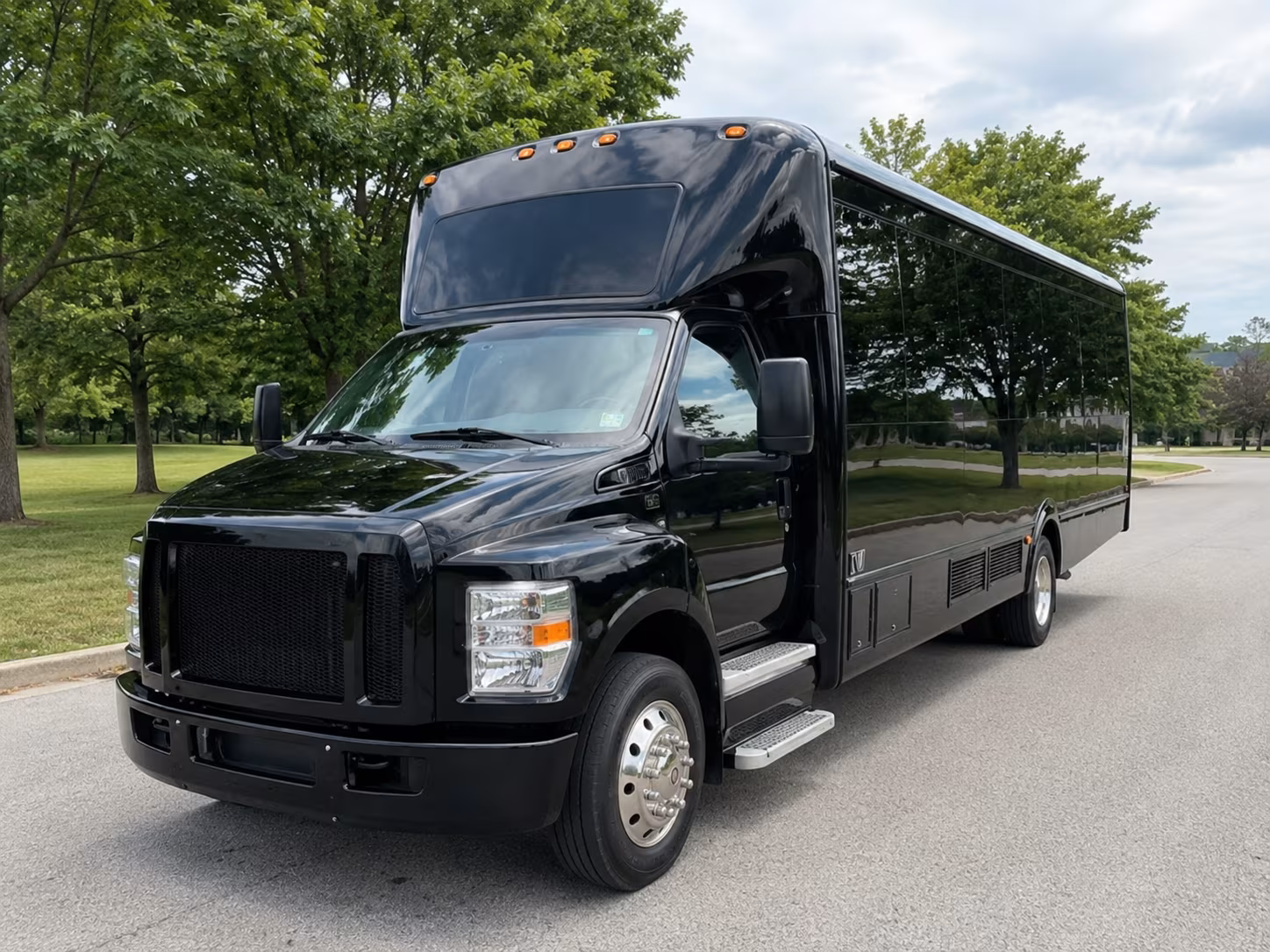 little rock corporate party bus rental