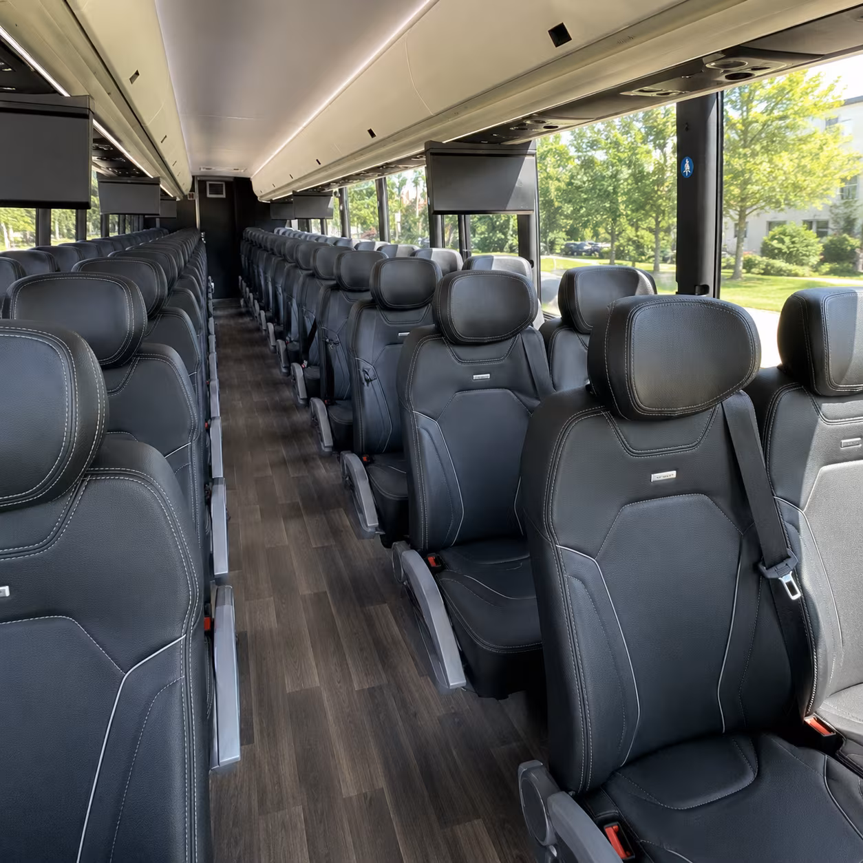 little rock religious group charter bus rental