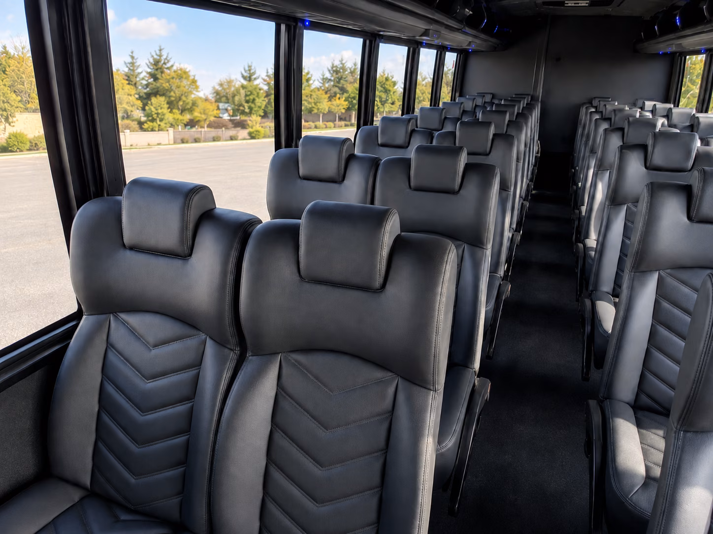 minibus rentals for small group wine tours departing little rock