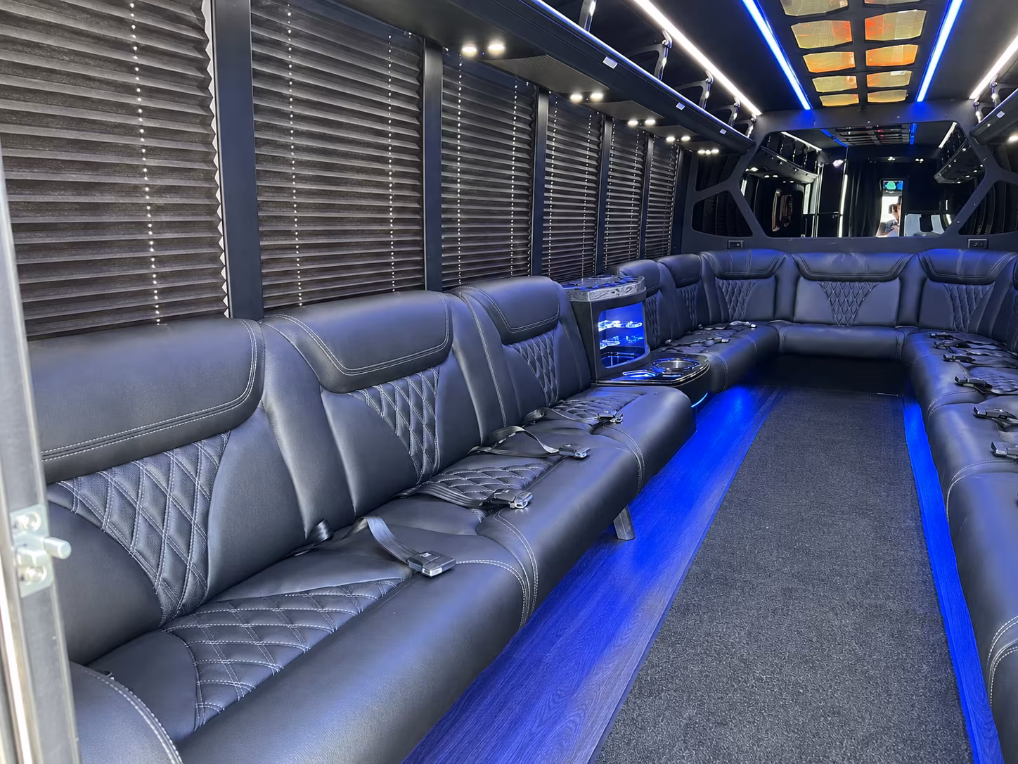 party buses for bachelorette wine tours around little rock