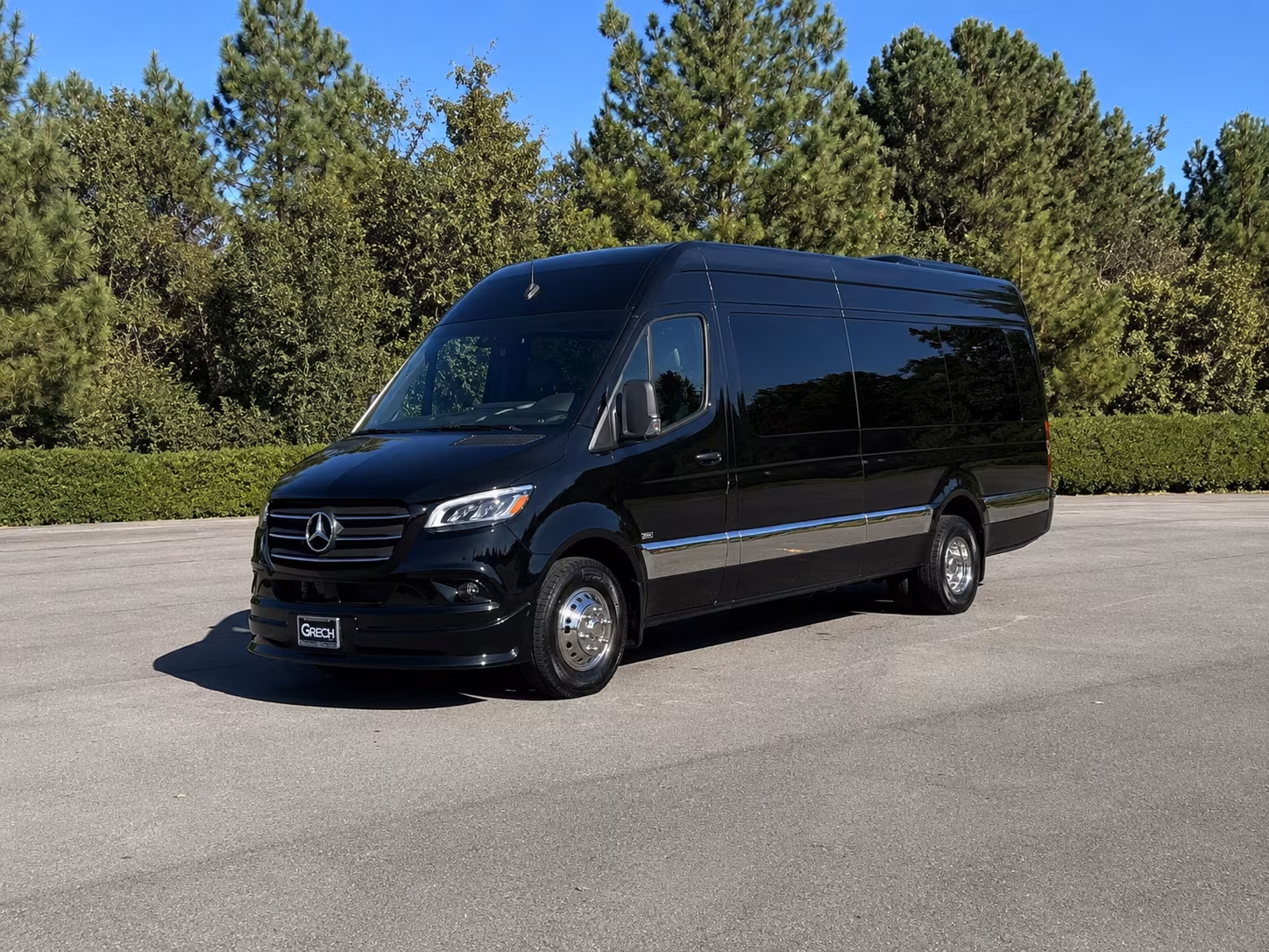 sprinter vans for private winery tours out of little rock